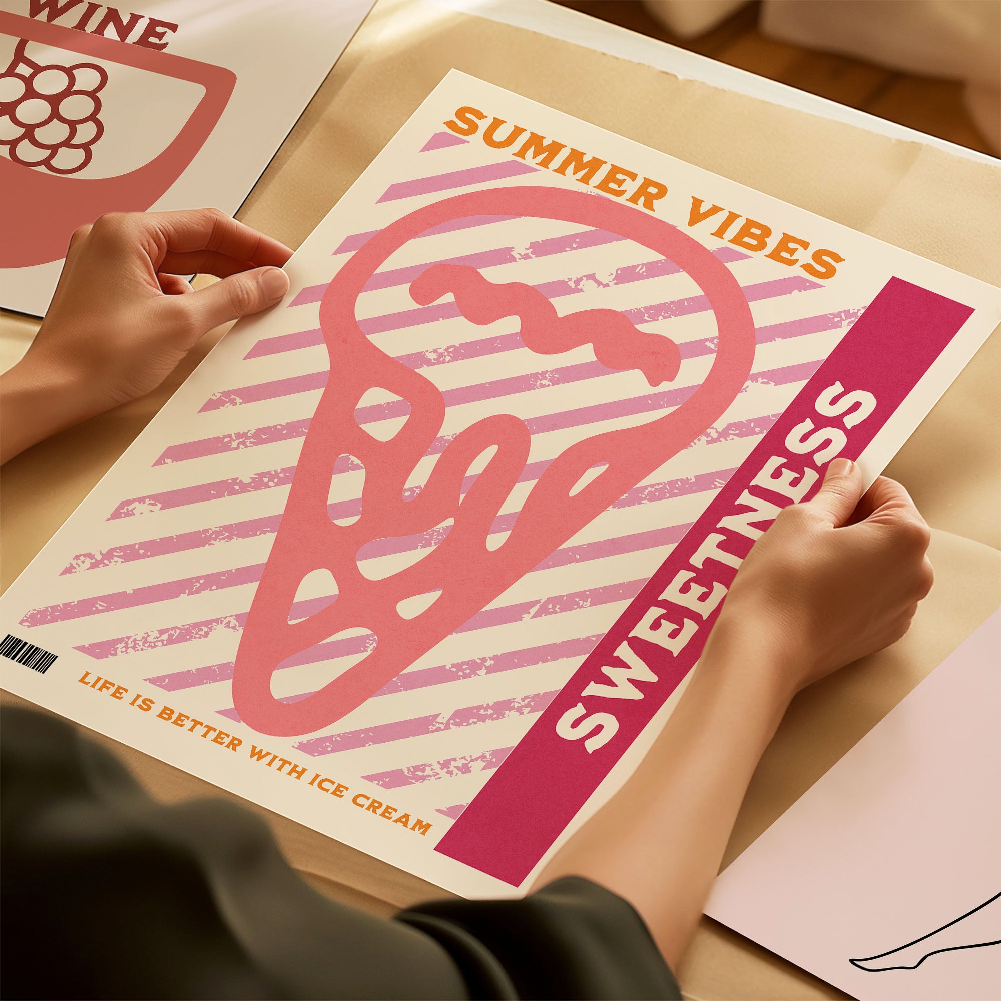 Pop Art Poster – Buntes Retro Wandbild in Rosa & Gelb | Sommer Wanddeko auf halbmattem Papier
