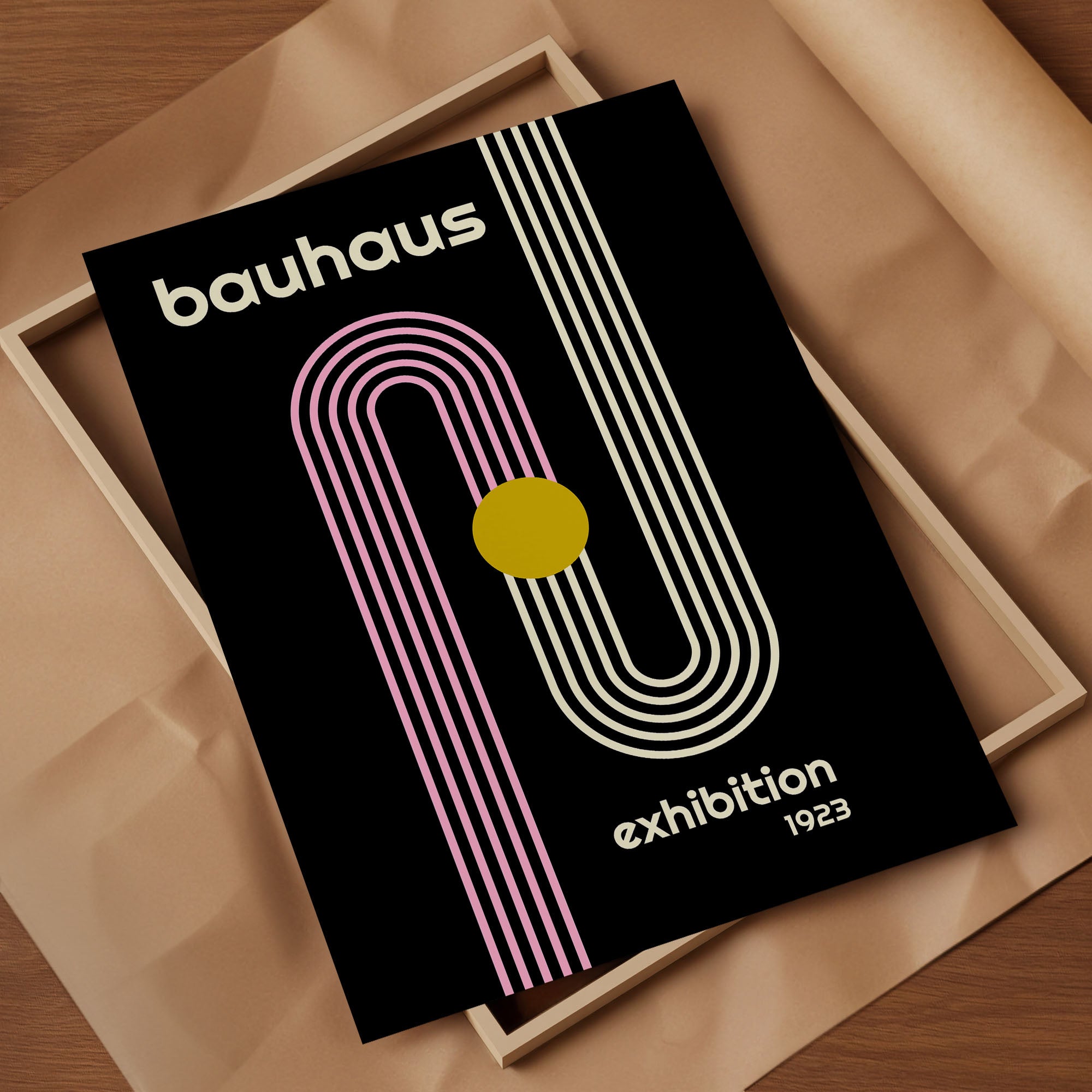 Bauhaus Poster 1923 - Minimalistisches Wandbild in Schwarz-Weiß, Rosa & Gelb | Moderne Wanddeko auf halbmattem Papier