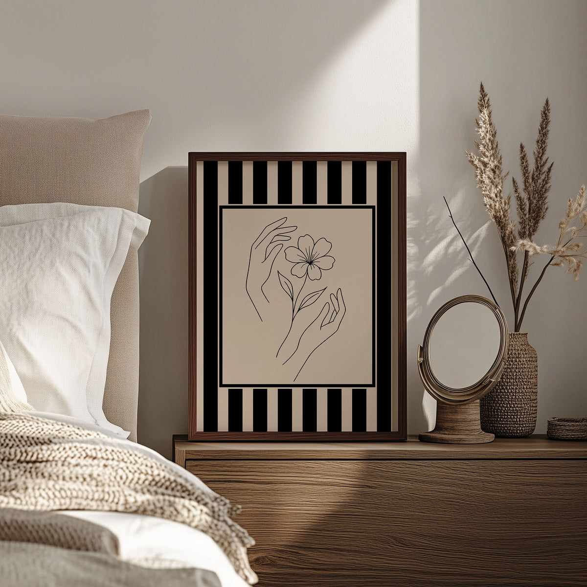 Blumen Poster ungerahmt – Line Art Bild mit Hände und Blume in Schwarz Weiß | Moderne Wanddeko auf halbmattem Papier